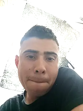 Snapshot of robinhd1234 chatting on February 9, 2026, 9:52 pm robinhd1234 online show from February 9, 2026, 9:52 pm