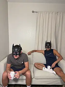 dylan-jacob12 online show from November 5, 2025, 2:44 am