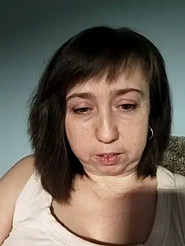 MaryKiki5619 online show from November 29, 2025, 7:39 pm