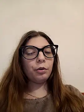 sweetbabygirlforyou online show from December 19, 2025, 6:48 pm