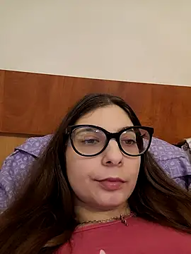 sweetbabygirlforyou online show from April 4, 2026, 10:57 am