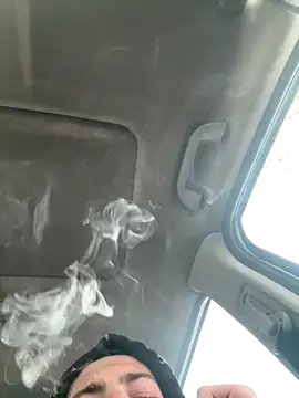 Snapshot of slimshadypt2 chatting on October 24, 2025, 9:00 pm slimshadypt2 online show from October 24, 2025, 9:00 pm