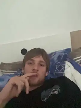 PetrTucnak online show from October 25, 2025, 2:46 pm