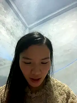 Yunzang online show from November 4, 2025, 10:20 pm