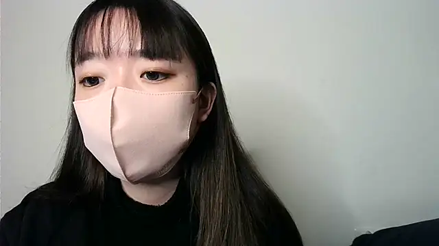 yua chan00 online show from February 25, 2026, 2:05 pm