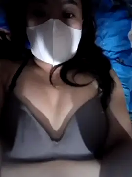 Phoena-a online show from November 9, 2025, 2:48 pm