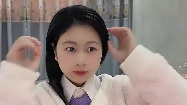 nuannuan35593 online show from January 15, 2026, 8:19 am