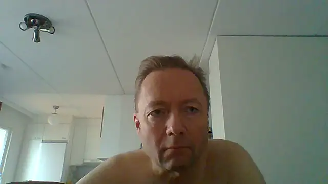 Snapshot of Timka69 chatting on November 9, 2025, 12:25 pm Timka69 online show from November 9, 2025, 12:25 pm