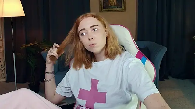 AddieOsler online show from November 29, 2025, 7:50 pm