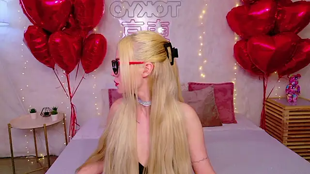 Snapshot of Rose_Masson chatting on February 12, 2026, 5:46 am Rose Masson online show from February 12, 2026, 5:46 am