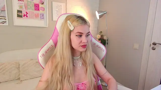 Rose Masson online show from March 10, 2026, 5:34 am