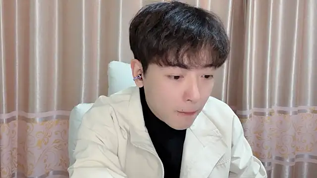 Snapshot of xiaoxiao1025 chatting on October 30, 2025, 12:50 pm xiaoxiao1025 online show from October 30, 2025, 12:50 pm