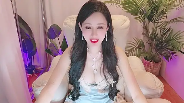 Vv123668 online show from December 17, 2025, 2:12 pm