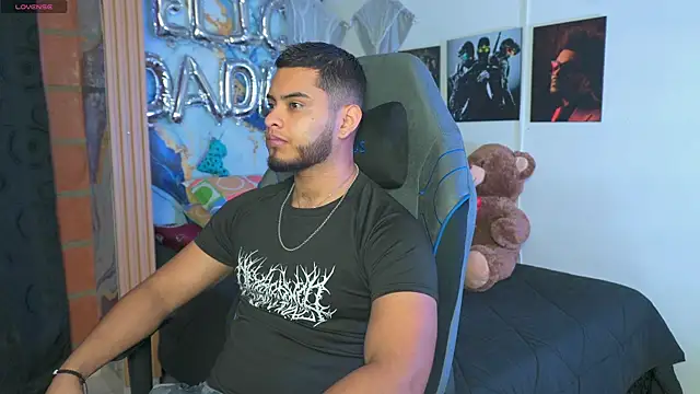 Tiler wolker online show from January 13, 2026, 2:39 am