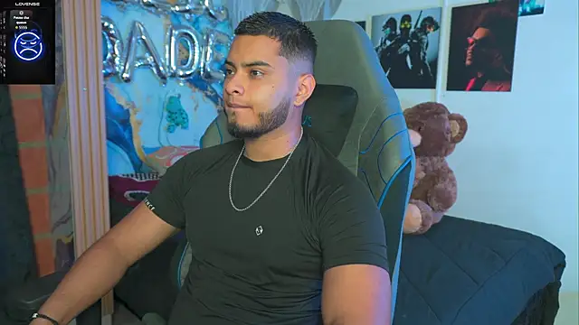 Tiler wolker online show from February 5, 2026, 3:55 am