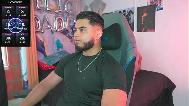 Tiler wolker online show from March 30, 2026, 9:05 pm