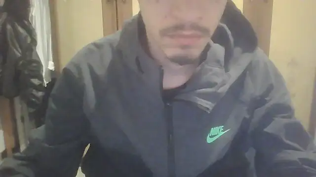 Snapshot of figastrettissima chatting on April 13, 2026, 11:43 pm figastrettissima online show from April 13, 2026, 11:43 pm