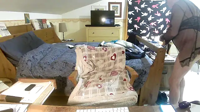 Sissypat53 online show from March 22, 2026, 3:15 pm