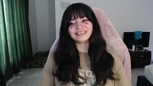 Annagoth  online show from August 5, 2026, 10:44 pm