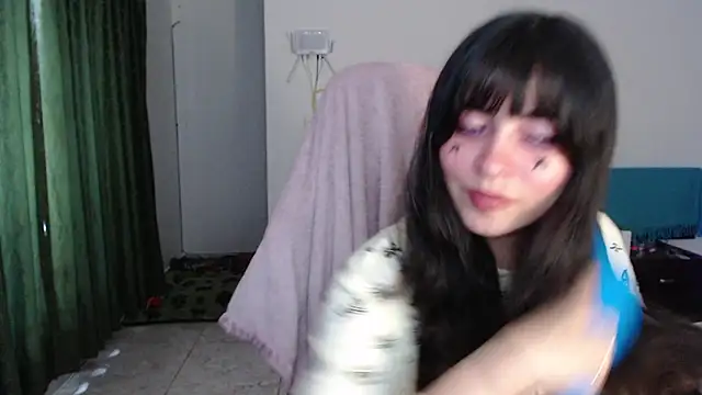 Annagoth  online show from August 6, 2026, 10:33 pm