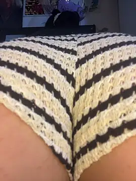 Snapshot of Im_Saraaaa chatting on February 18, 2026, 4:08 am Im Saraaaa online show from February 18, 2026, 4:08 am