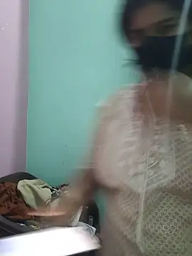 CUTE-GIRL-1 online show from June 22, 2026, 7:49 am
