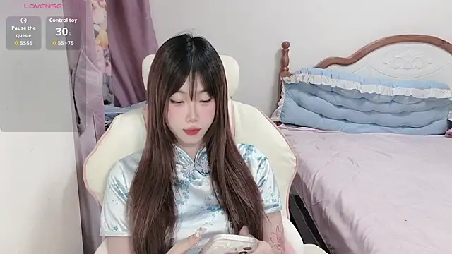 Vivian-88 online show from March 26, 2026, 1:33 am