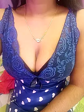 Snapshot of menaxi-baby7 chatting on February 10, 2026, 11:20 pm menaxi-baby7 online show from February 10, 2026, 11:20 pm