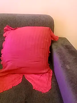 Snapshot of menaxi-baby7 chatting on February 16, 2026, 4:03 pm menaxi-baby7 online show from February 16, 2026, 4:03 pm