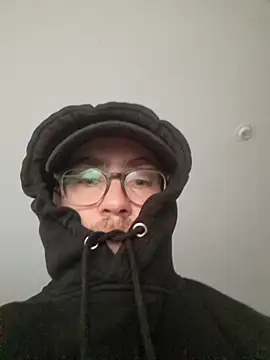 Snapshot of TheRealJoanPere chatting on December 14, 2025, 2:11 pm TheRealJoanPere online show from December 14, 2025, 2:11 pm