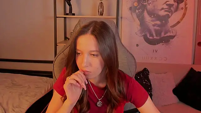 EmilyWade online show from November 11, 2025, 1:22 pm