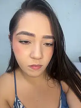 Hannahpradaa  online show from November 16, 2025, 12:00 pm