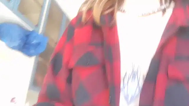 SinnEmily online show from April 8, 2026, 8:58 am