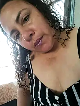 Anny 37 online show from November 4, 2025, 2:16 pm