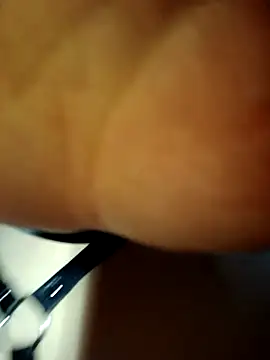 Manal1999 online show from December 3, 2025, 12:29 am