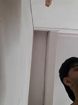 alexwhitestraight7 online show from November 6, 2025, 6:36 am