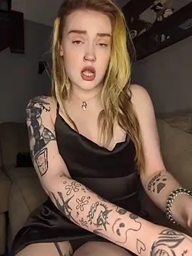 mattiethebaddieee online show from March 16, 2026, 3:45 am