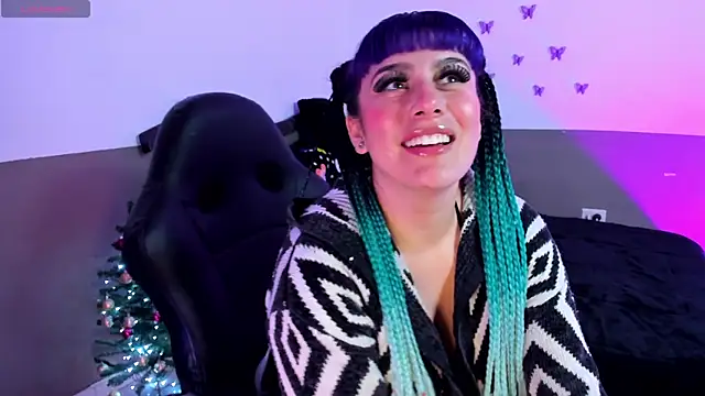 Monserrat Cute  online show from November 23, 2025, 2:00 am