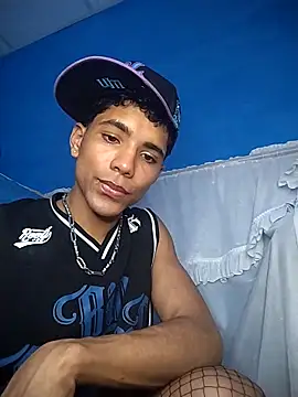 Alex Sweeting online show from December 1, 2025, 3:55 am