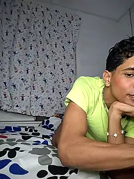 Alex Sweeting online show from December 3, 2025, 2:30 am