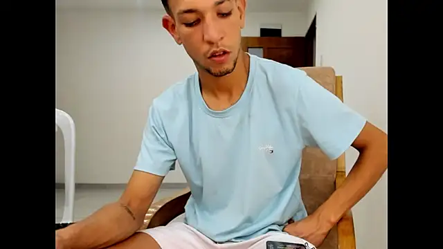 Snapshot of brian_god chatting on October 28, 2025, 5:33 am brian god online show from October 28, 2025, 5:33 am