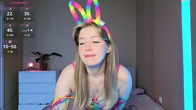 pawsclawss online show from March 9, 2026, 6:39 am