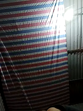 bella-la online show from November 9, 2025, 10:57 am