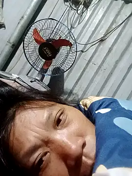 bella-la online show from November 29, 2025, 10:57 pm