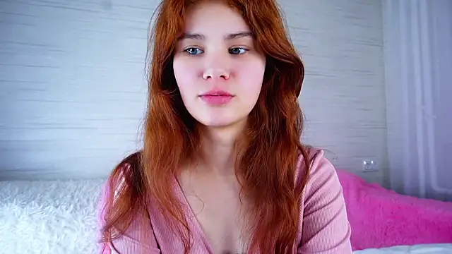 YettaCalabria online show from March 4, 2026, 12:11 pm