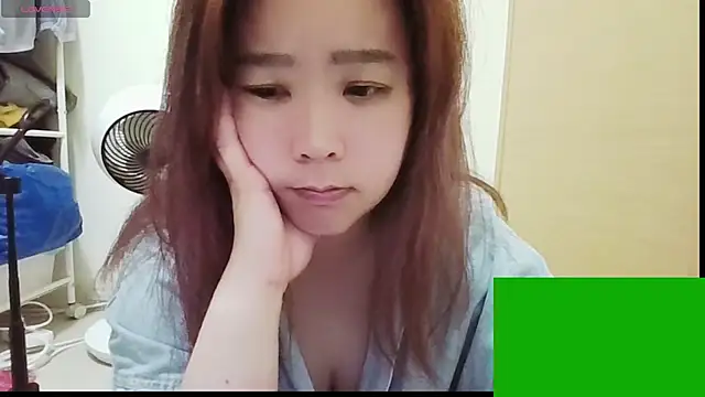 kim1010holiday online show from March 5, 2026, 6:37 pm