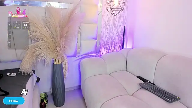 alaya noir  online show from December 22, 2025, 12:35 pm