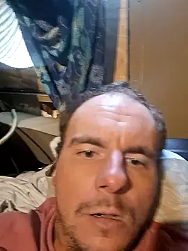 Snapshot of mommiesboy0903 chatting on October 27, 2025, 6:56 pm mommiesboy0903 online show from October 27, 2025, 6:56 pm