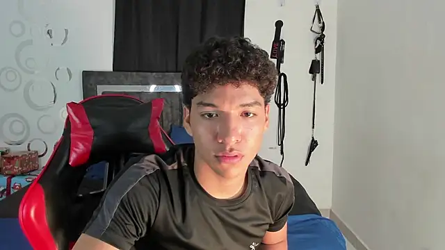 Maximiliano Khalil online show from January 16, 2026, 8:35 pm