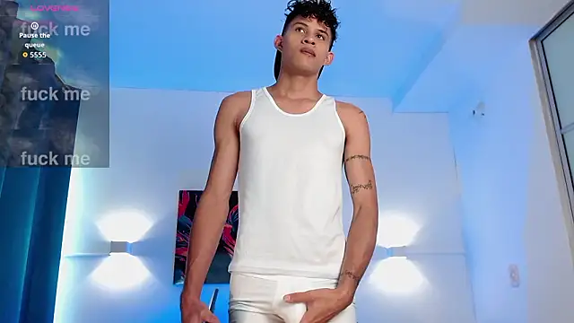 KamiSuarez online show from February 17, 2026, 6:36 pm